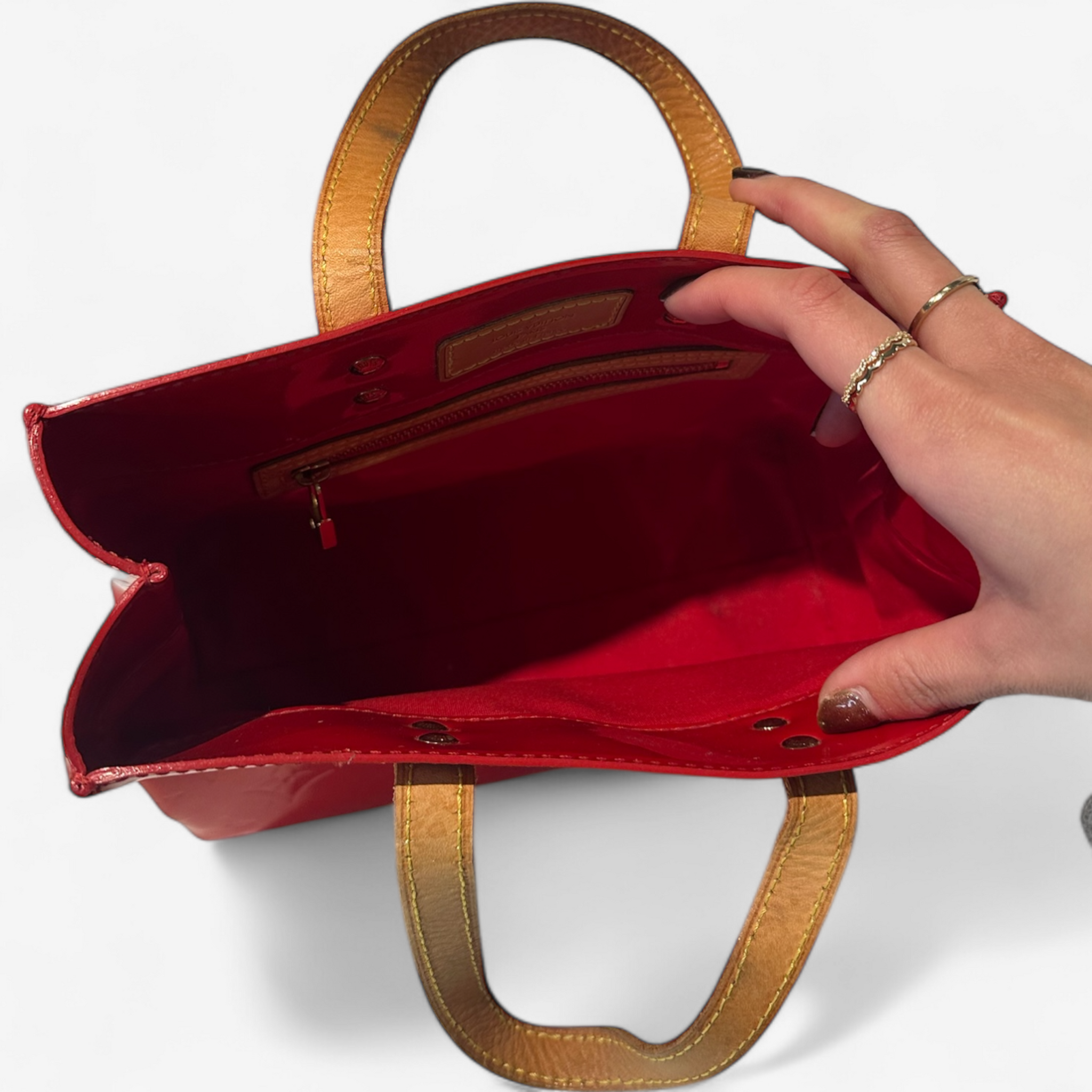 Louis Vuitton Vernis Reade Patent Leather Handbag