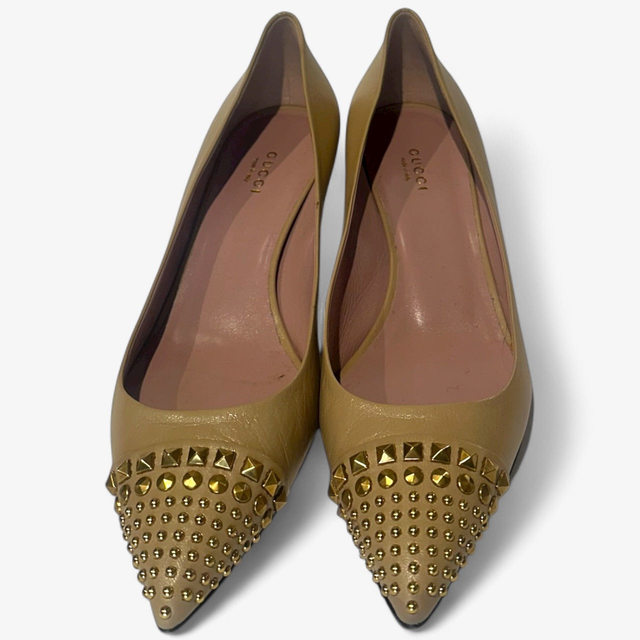 Gucci Beige Pumps with Gold Studs