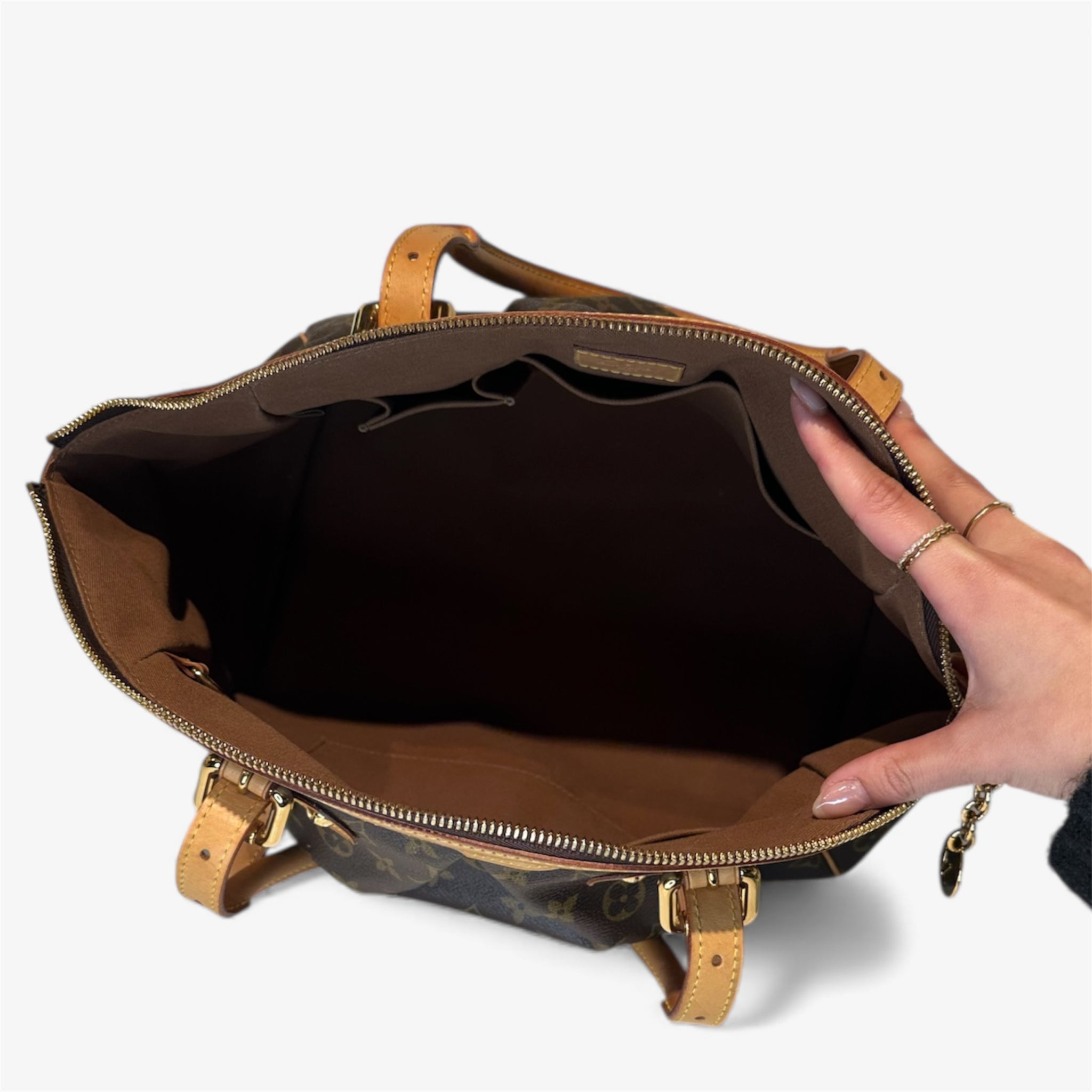 Louis Vuitton Tivoli GM Bag