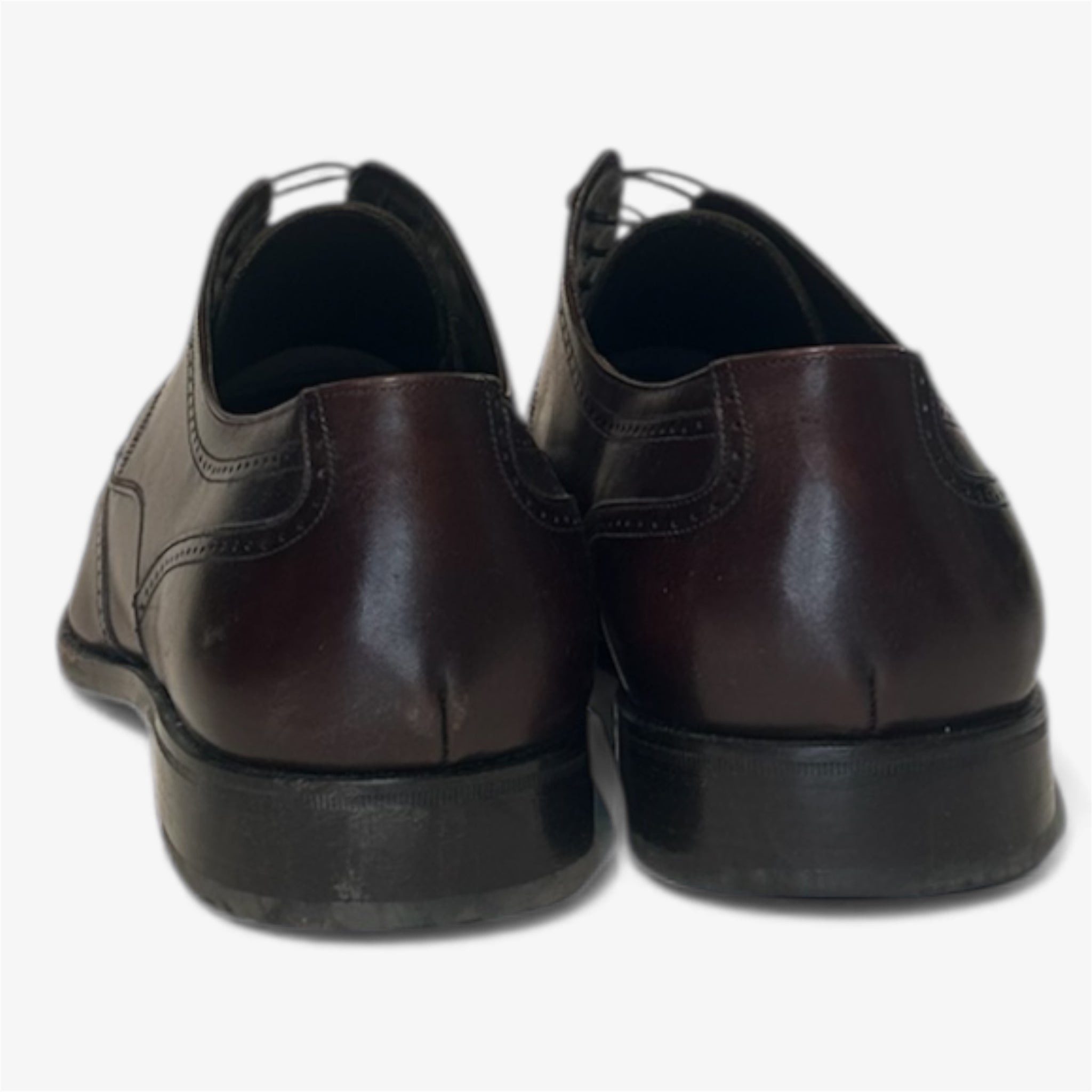 Ferragamo Brown Wingtip Leather Derby