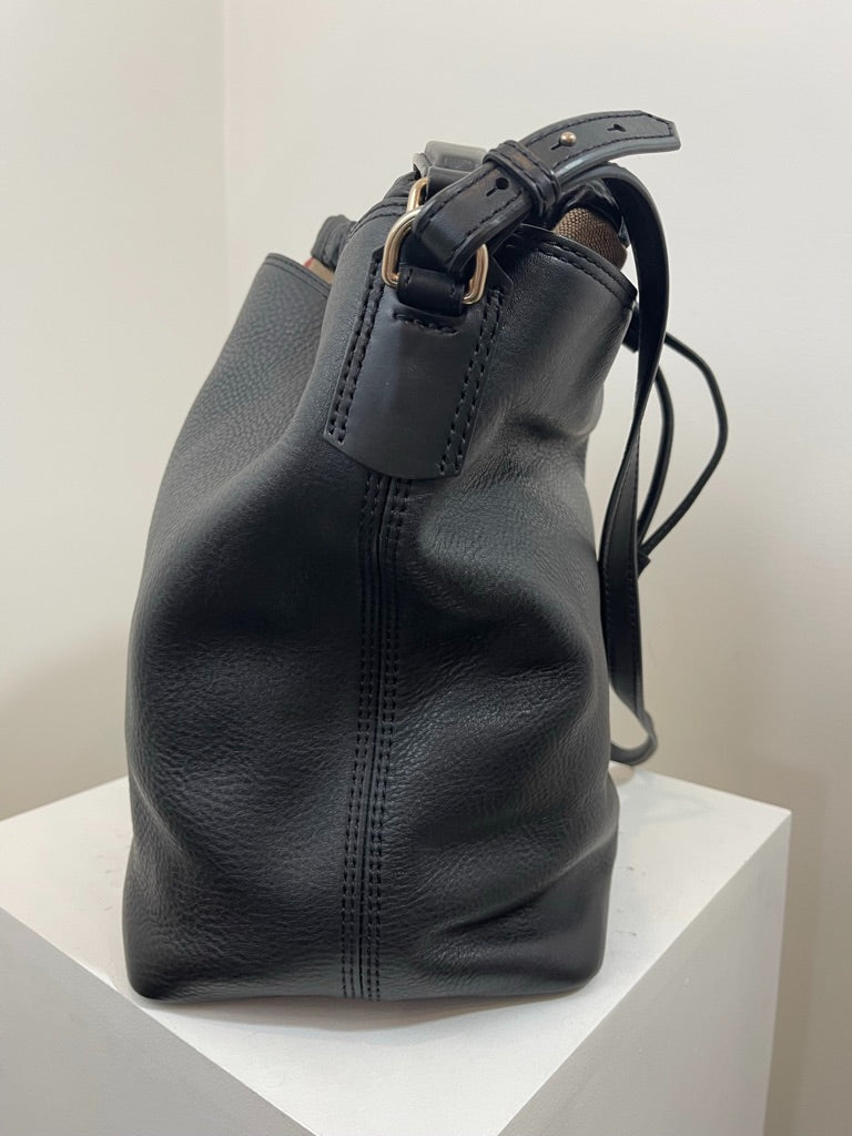 BURBERRY Brit Susanna Medium Bucket Bag